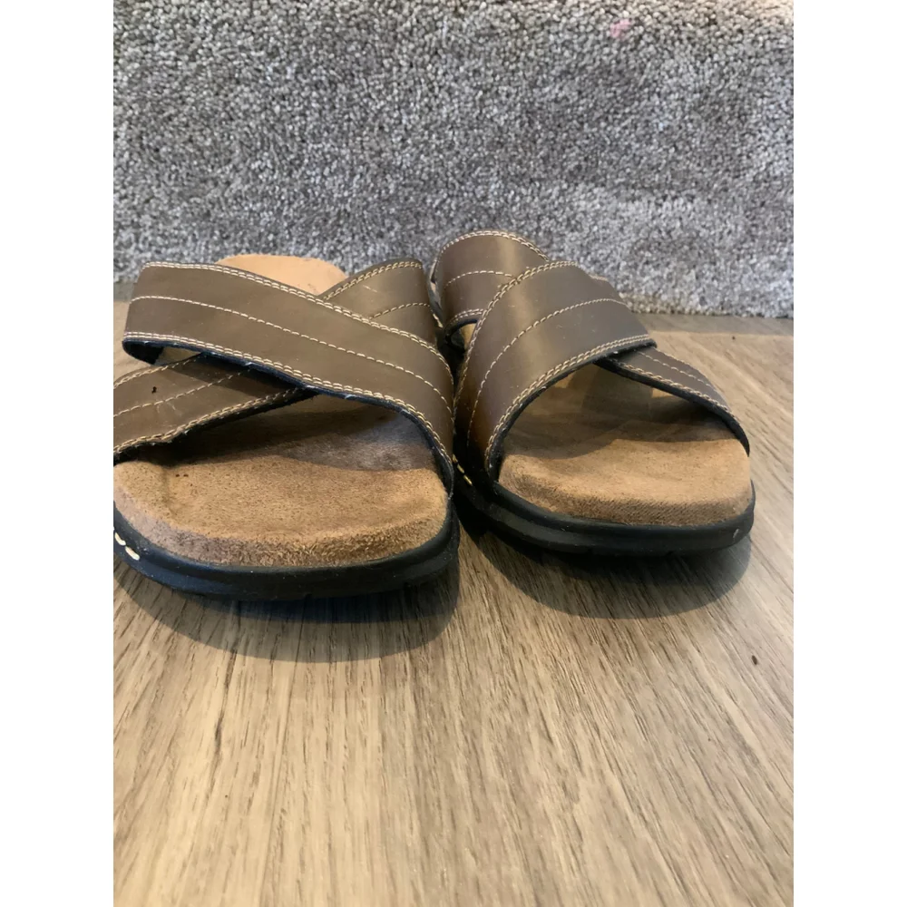 Mens St. John's Bay Sandals Slip-On Size 9 Brown Vacation Boho Scandinavian Euro